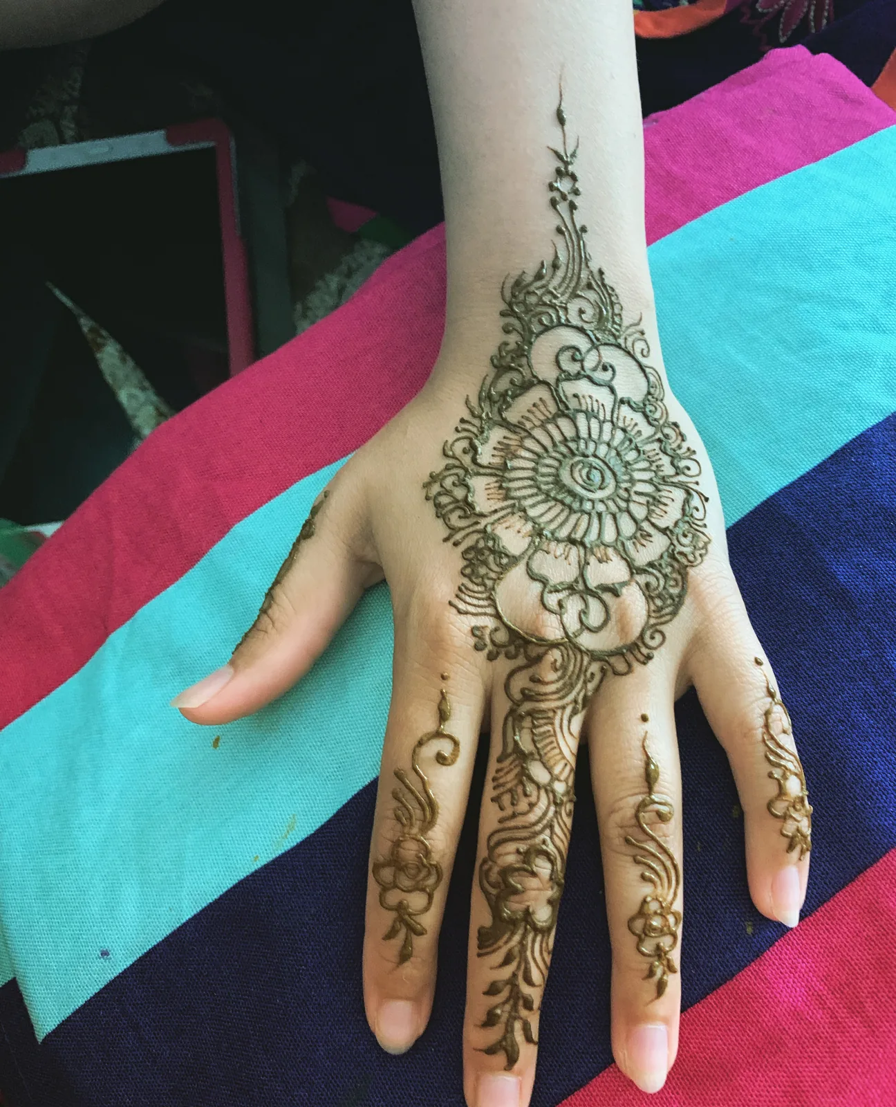 Bridal henna hand design