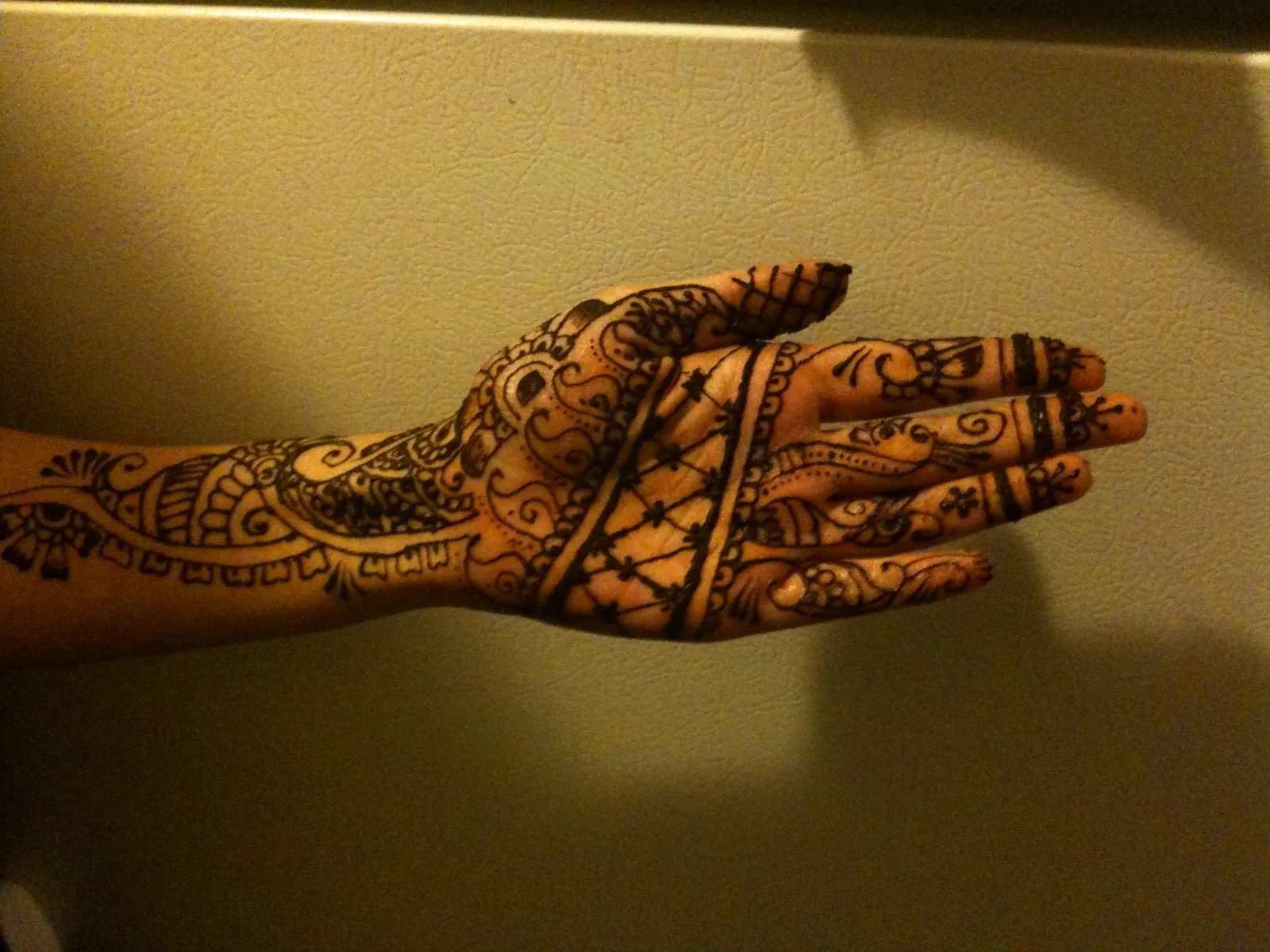 Elegant celebration henna