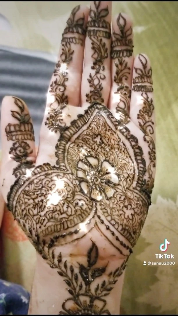 Henna Design